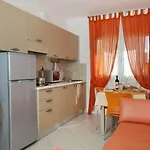 Perla 4*