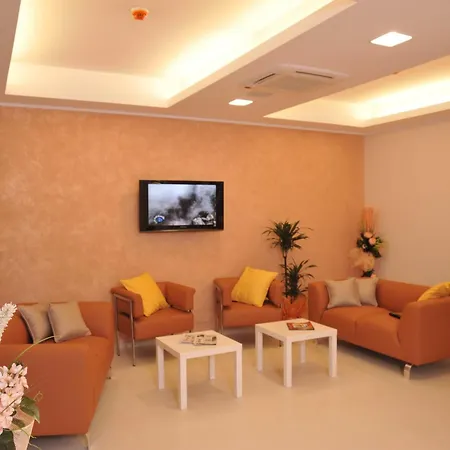 Aparthotel Perla 3*