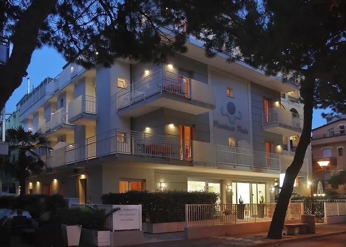 Ξενοδοχείο με διαμερίσματα Perla Misano Adriatico