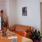 Lägenhetshotell Perla 4*